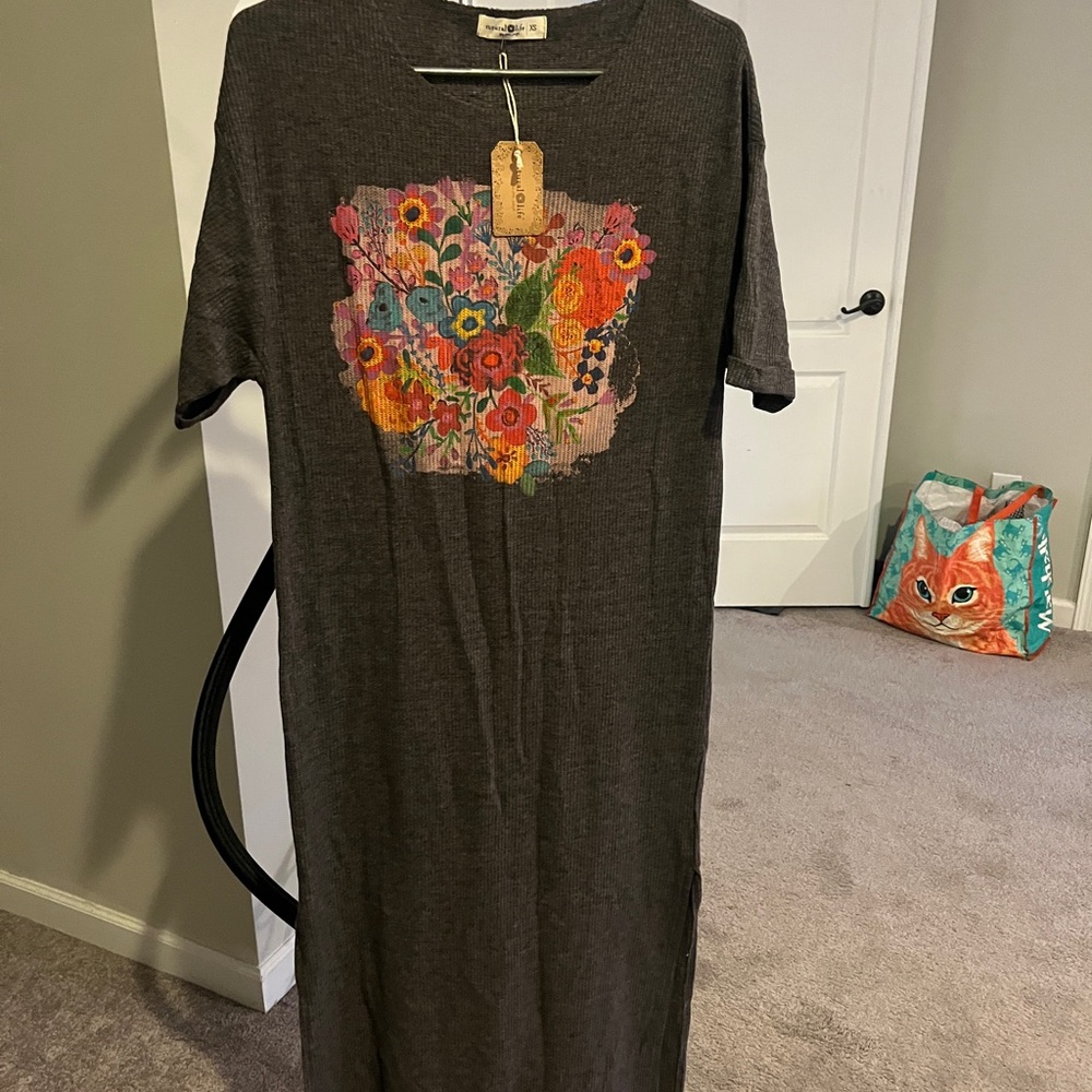 NATURAL LIFE Maxi Dress with Floral Design - Black and Multicolor